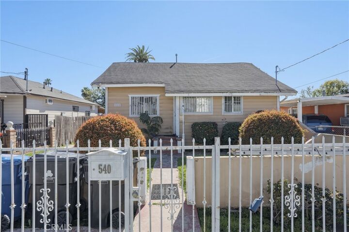 Property Photo:  540 W 93rd  CA 90044 
