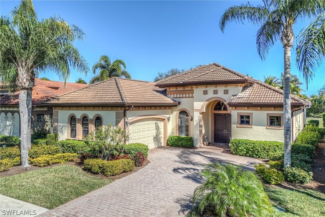 Property Photo: 7660 Cottesmore Drive FL 34113