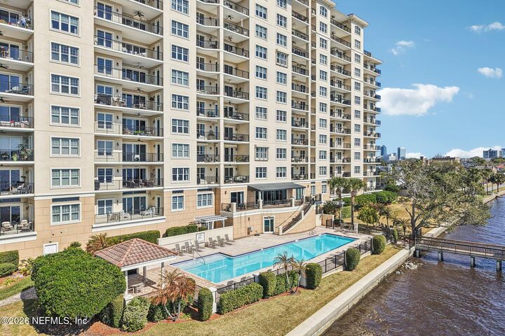 Property Photo: 2358 Riverside Avenue 405 FL 32204