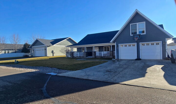 Property Photo:  260 Crestview Drive  MT 59911 