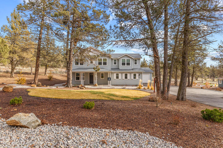 Property Photo: 5722 Engleman Spruce Way OR 97601