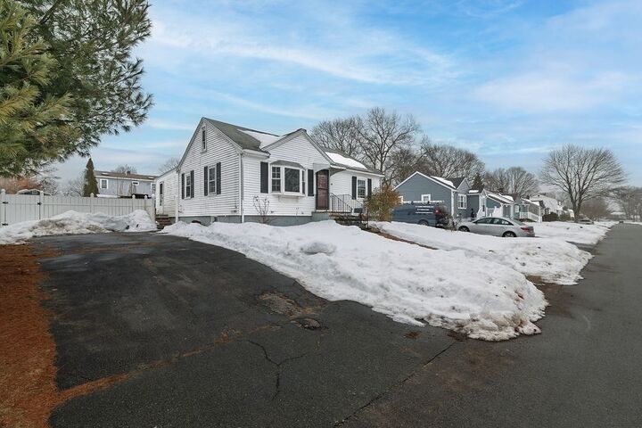 Property Photo: 28 Linda St MA 02351