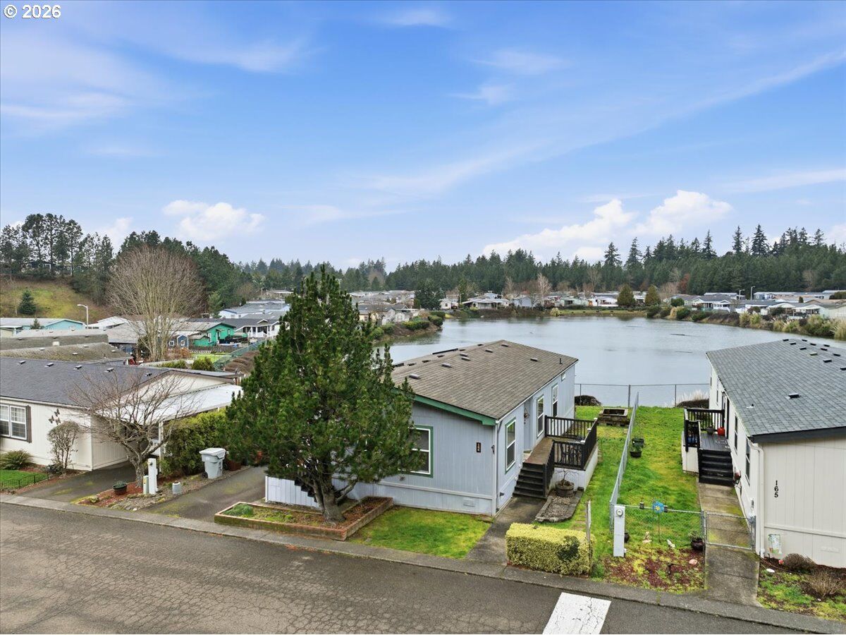 Property Photo:  10400 SE Cook Ct 166  OR 97222 