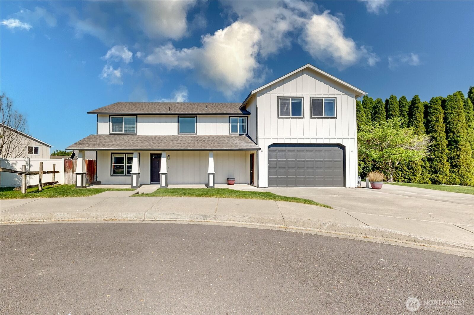 Property Photo:  1149 SE Surita Court  WA 99324 