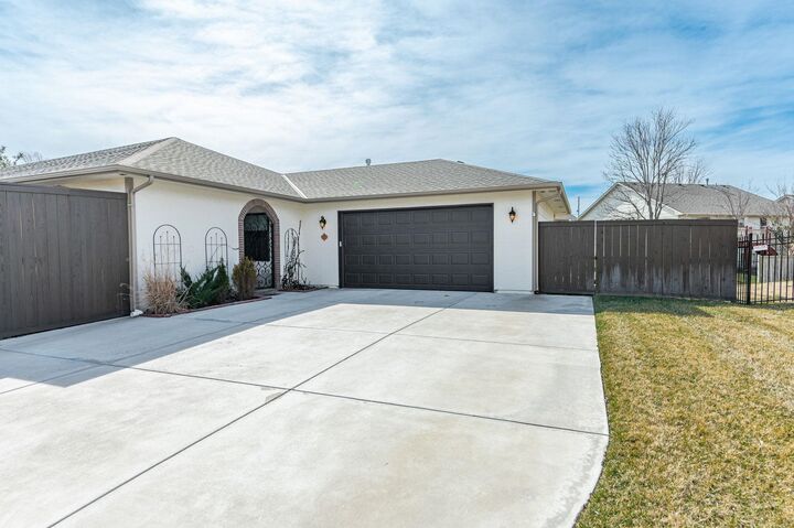 Property Photo: 217 S Maple Dunes St KS 67235