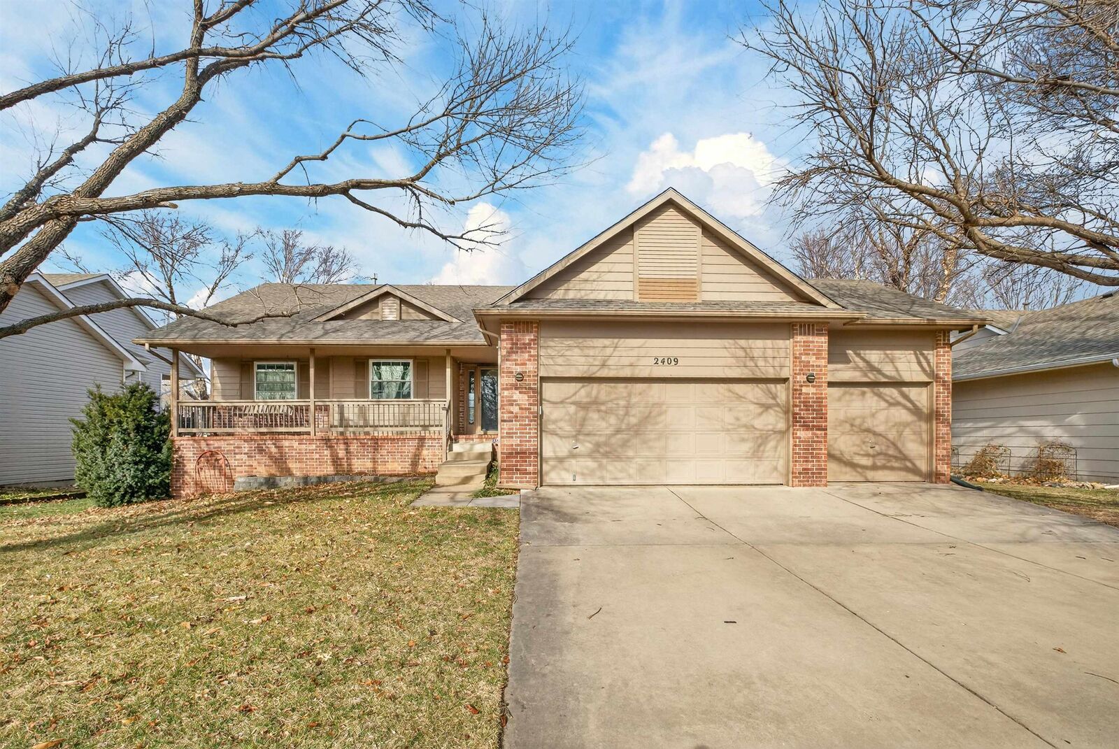 Property Photo: 2409 N Baytree KS 67205