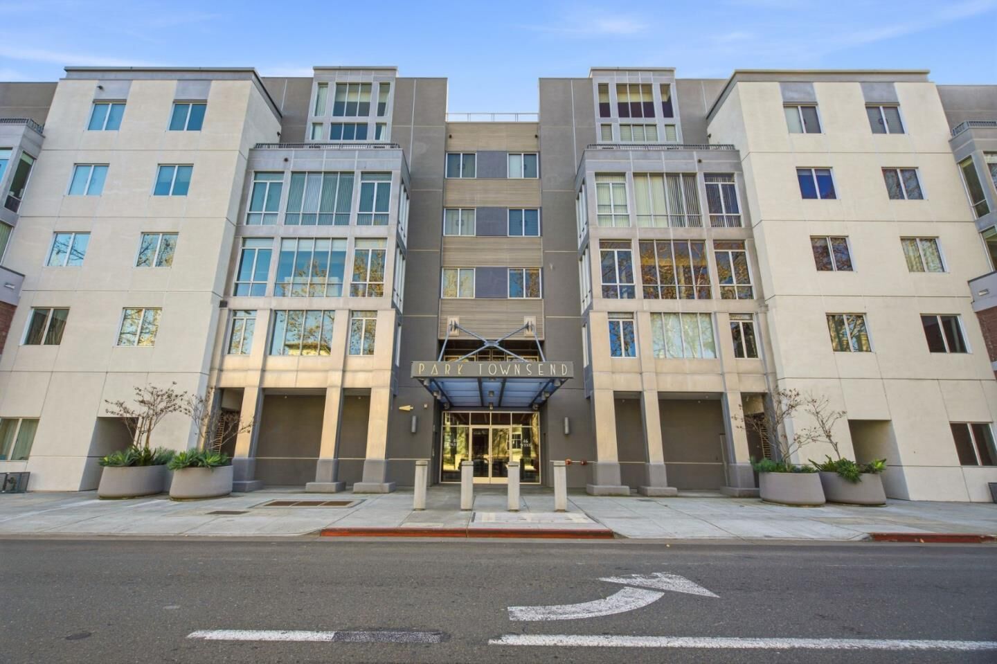 Property Photo: 46 West Julian Street 518 CA 95110