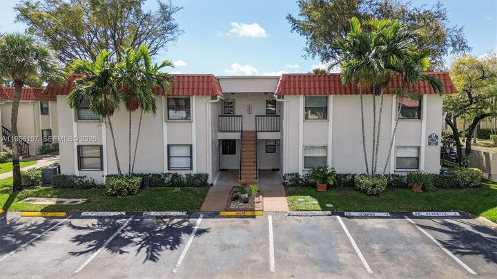 Property Photo:  9730 Hammocks Blvd 201-28  FL 33196 