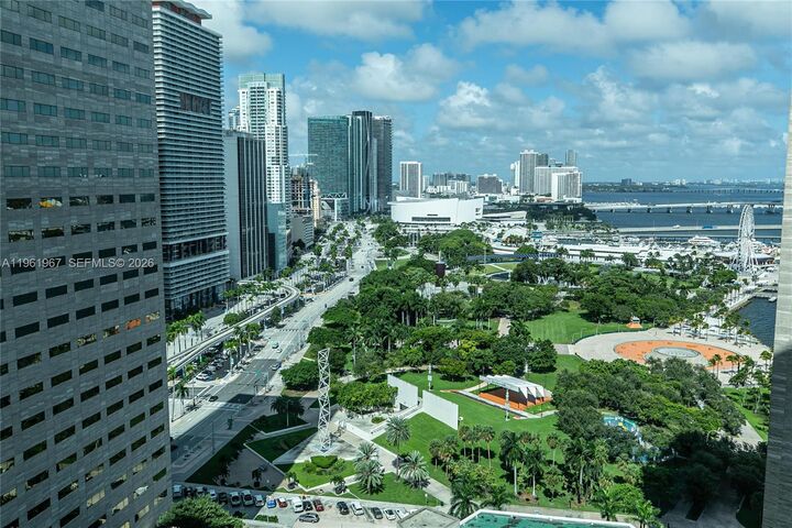 Property Photo:  325 S Biscayne Blvd 2726  FL 33131 