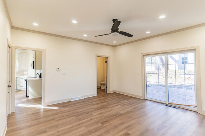 Property Photo:  1207 E Valley  Street  IA 51566 