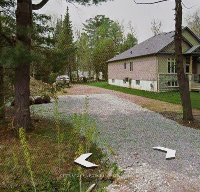 Property Photo:  3196 Beach Avenue  ON L9S 2K6 