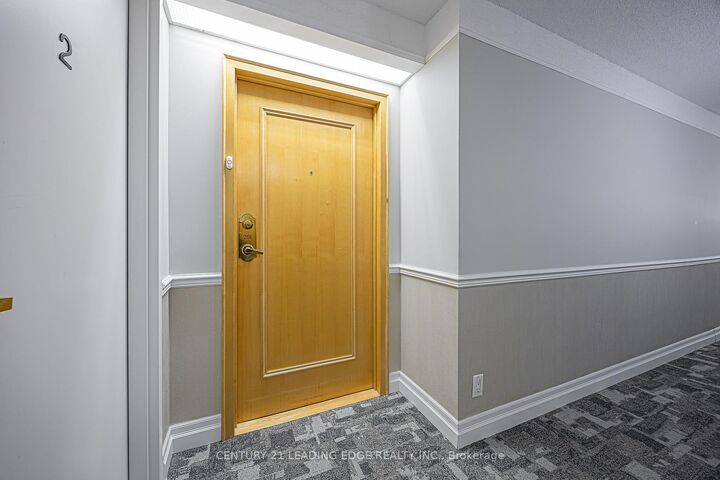 Photo de la propriété:  55 The Boardwalk Way 201  ON L6E 1R7 