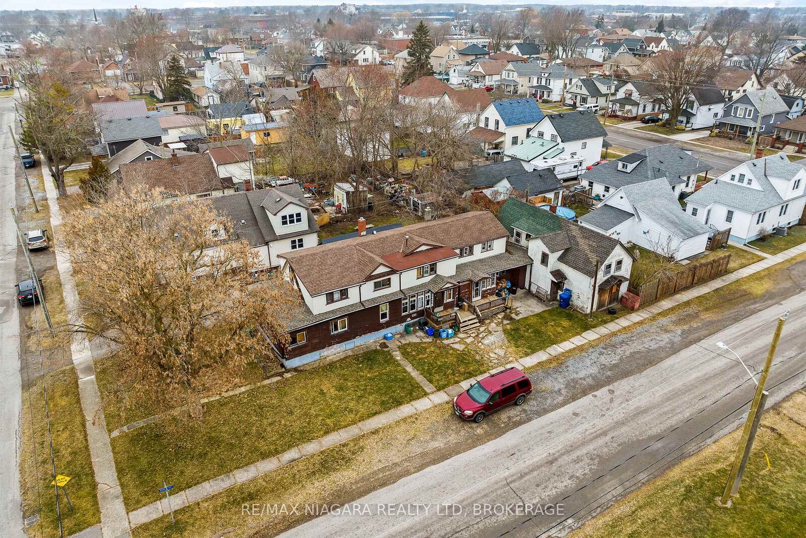 Property Photo: 48 Johnston Street ON L3K 1G6