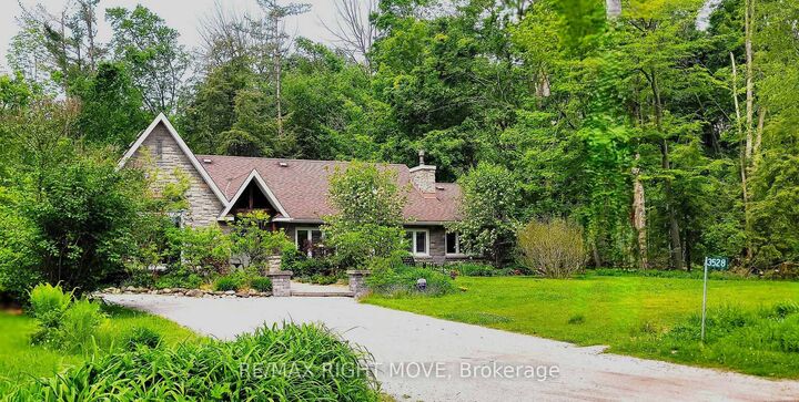Property Photo: 3528 Glenhaven Beach Road ON L9S 2Z3