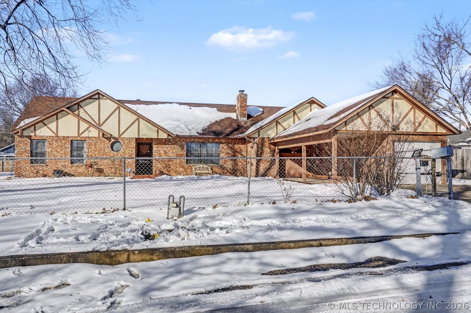 Property Photo:  546 N 38th  OK 74127 