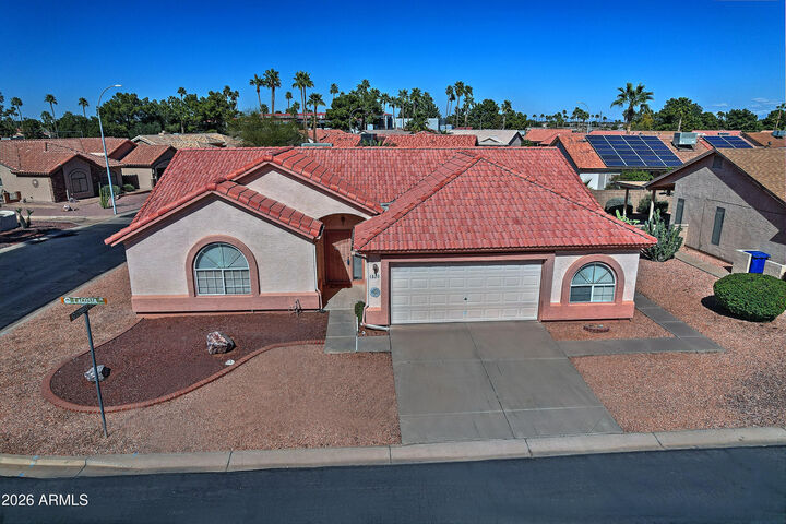 Property Photo: 1820 E La Costa Drive AZ 85249