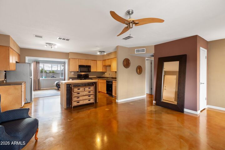 Property Photo:  1019 E Cheryl Drive  AZ 85020 