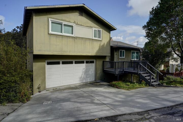Property Photo: 250 Prospect Drive CA 94901