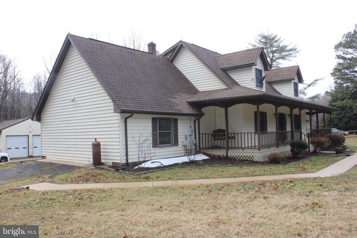 Property Photo: 43447 Drum Cliff Road MD 20636