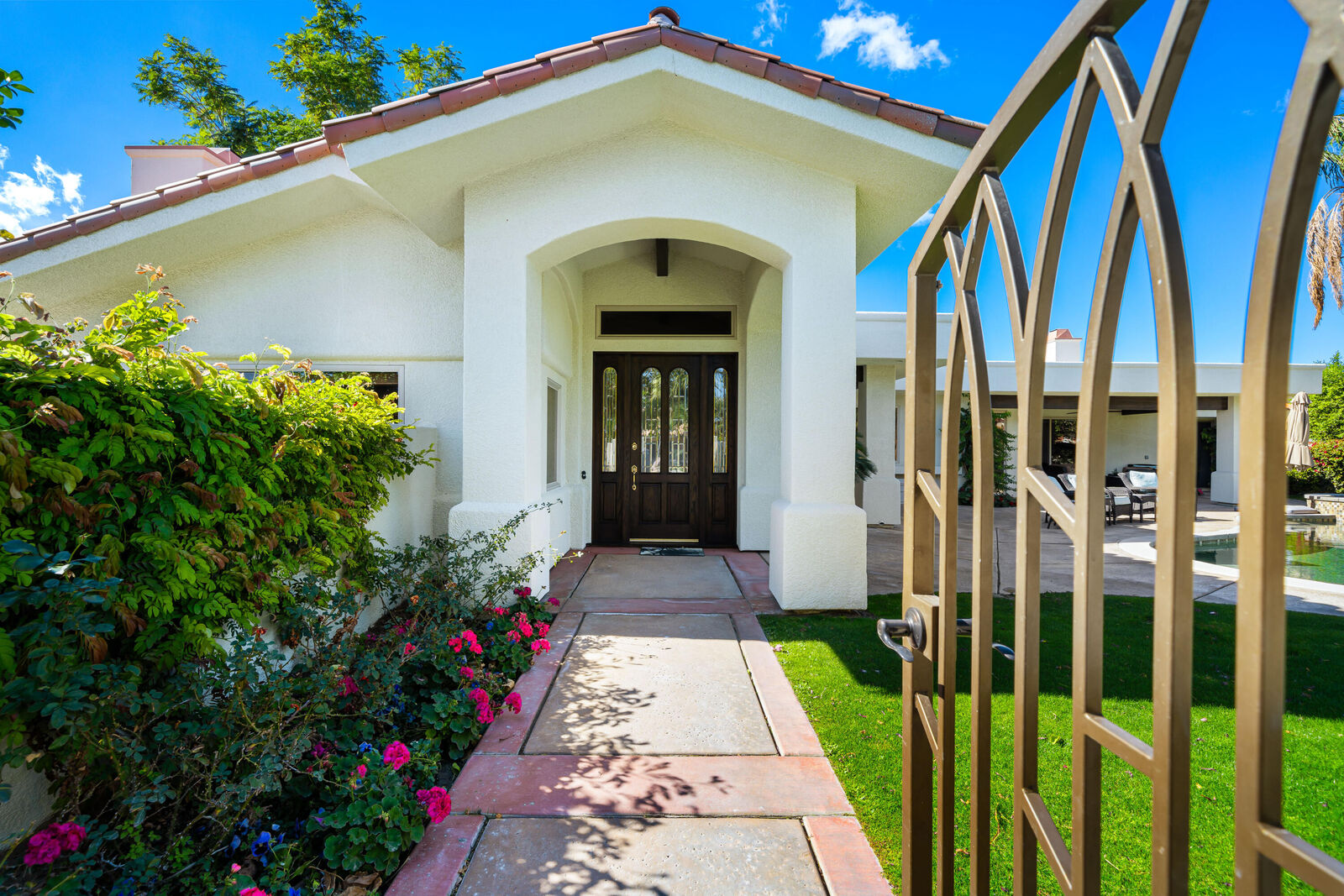Property Photo:  43153 Moore Circle  CA 92203 
