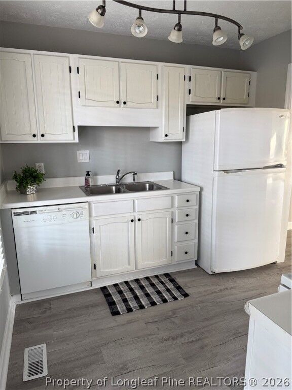 Property Photo: 4823 Pinedale Boulevard NC 28358