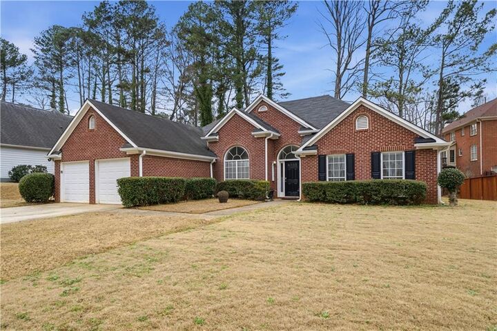 Property Photo: 507 Wynbrooke Parkway GA 30087