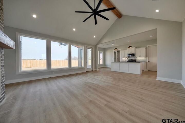 Property Photo: 636 Prince Ln TX 75704