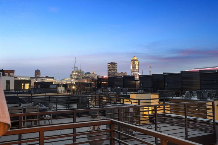 Property Photo:  857 E 2nd Street  IA 50309 