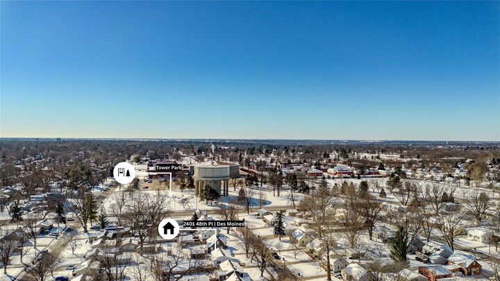 Property Photo:  2401 48th Place  IA 50310 