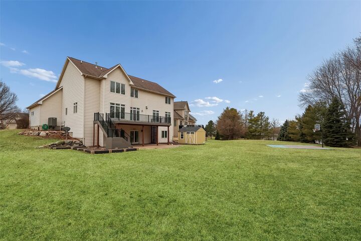 Property Photo:  15701 Brookshire Drive  IA 50323 