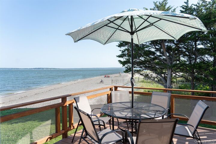 Property Photo:  43 Pye Lane  NY 11970 