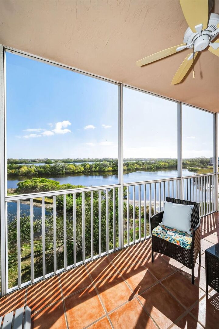 Property Photo:  6475 Shoreline Drive 5301  FL 33708 