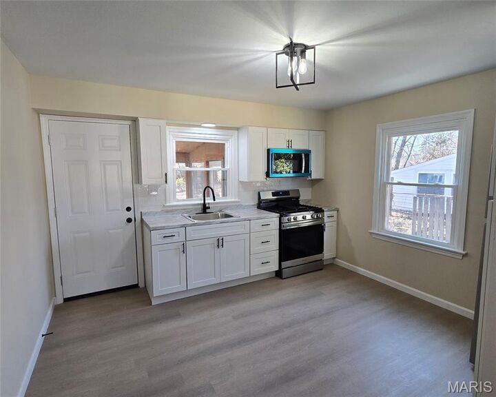 Property Photo: 11218 Saint Shawn Lane MO 63074