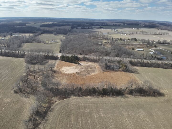 Property Photo: 7748 N Il Hwy 148 Highway IL 62864