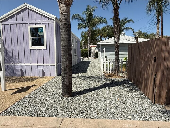 Property Photo: 501 S Mistletoe 16 CA 92582