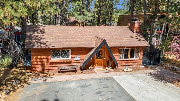 Property Photo: 42660 La Placida CA 92315