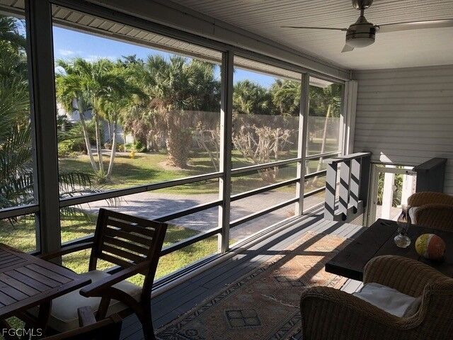 Property Photo:  7668 Myrsine Circle  FL 33922 