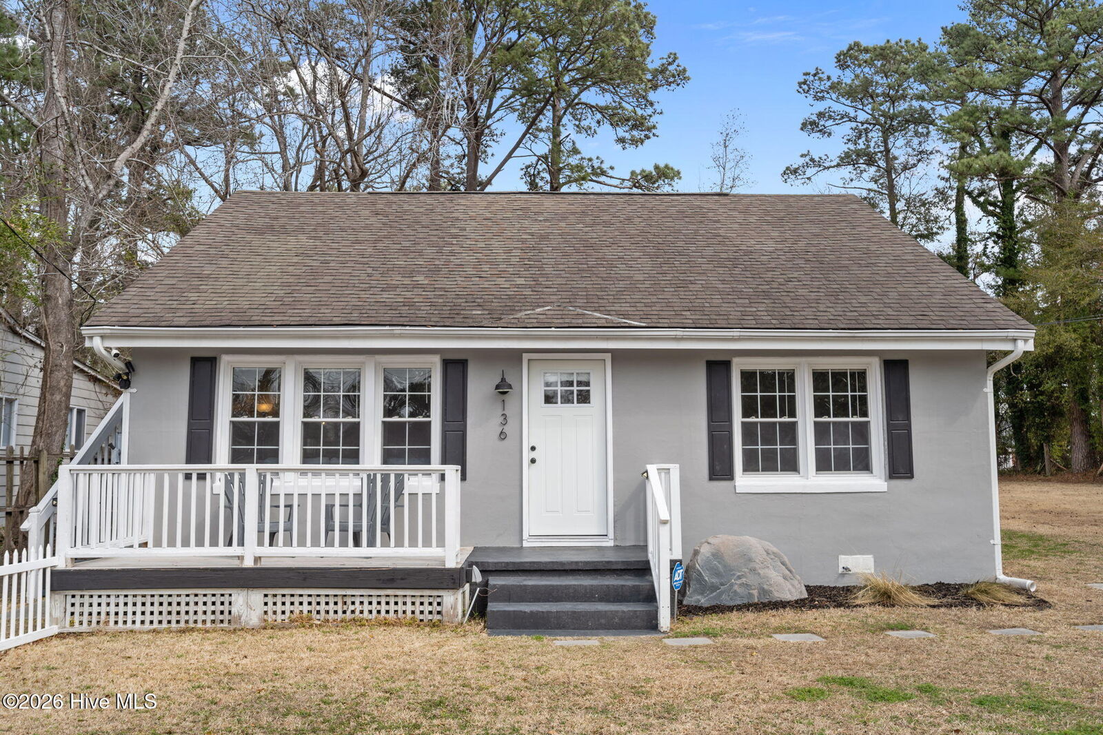 Property Photo:  136 Elizabeth Street  NC 28540 