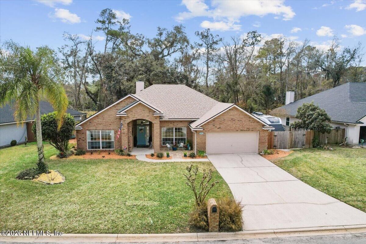 Property Photo: 5240 Camelot Forest Drive FL 32258