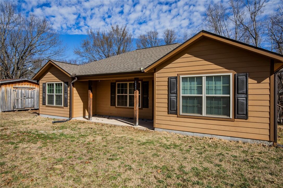 Property Photo:  12238 Cavewood Road  AR 72756 