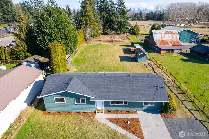 Property Photo:  7002  Dahlberg Road  WA 98248 