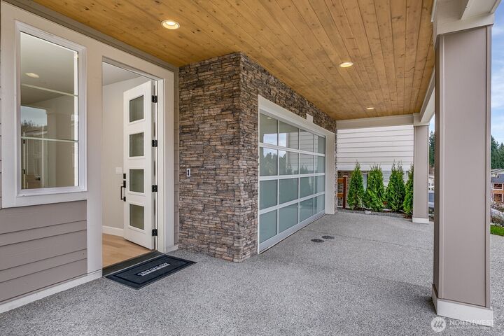Property Photo:  20316  94th Drive NE  WA 98011 