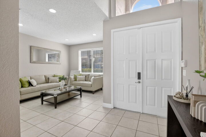 Property Photo:  1583 SW 186th Terrace  FL 33029 