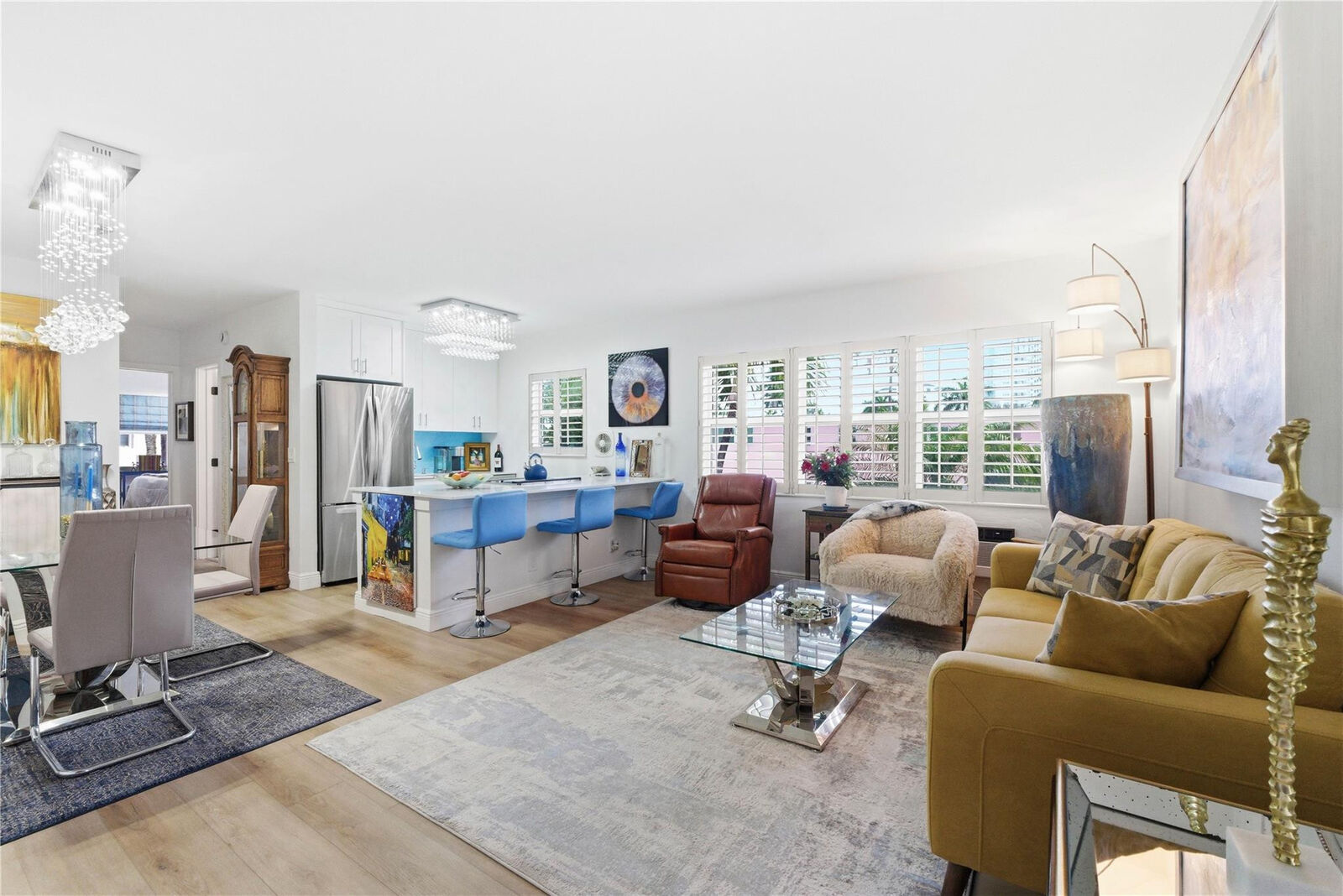 Property Photo:  700 Bayshore Drive 4  FL 33304 