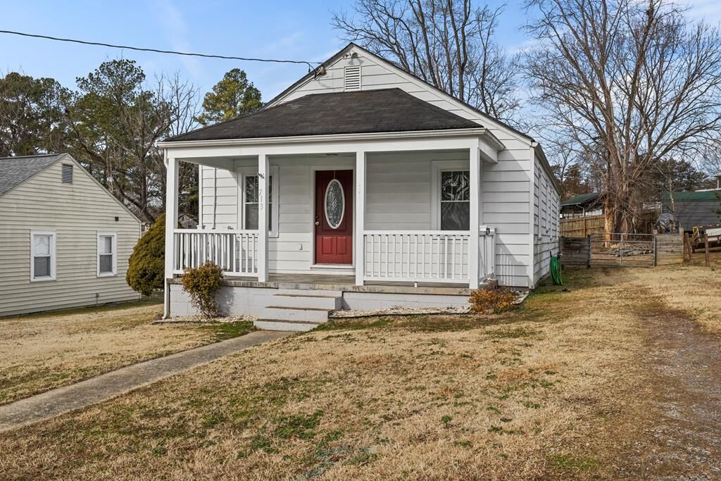 Property Photo: 713 Monroe Street VA 23901
