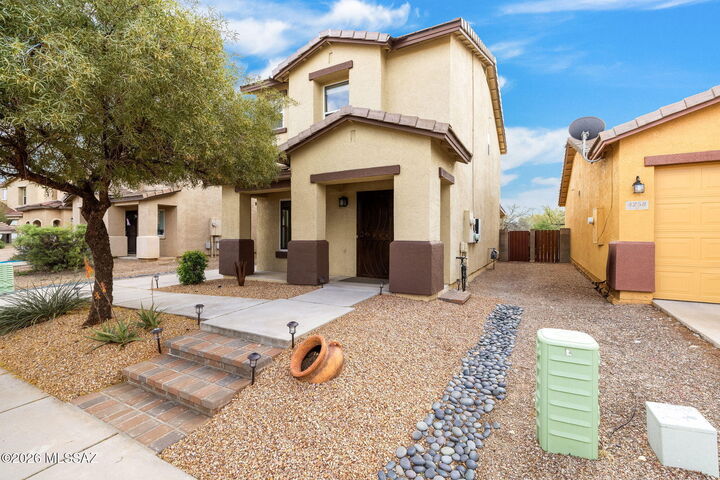 Property Photo: 4266 E Wading Pond Drive AZ 85712