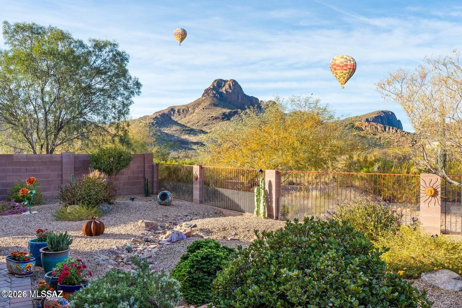 Property Photo:  8523 N Shadow Wash Way  AZ 85743 