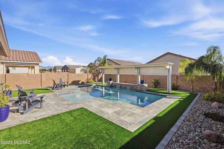 Property Photo:  10781 W Whitehall Drive  AZ 85653 