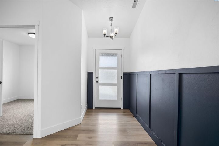 Property Photo: 10405 Silverbright Drive WA 99301