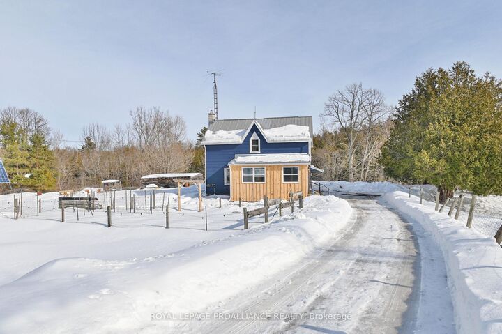 Property Photo: 369 5th Concession Road S ON K0H 1P0